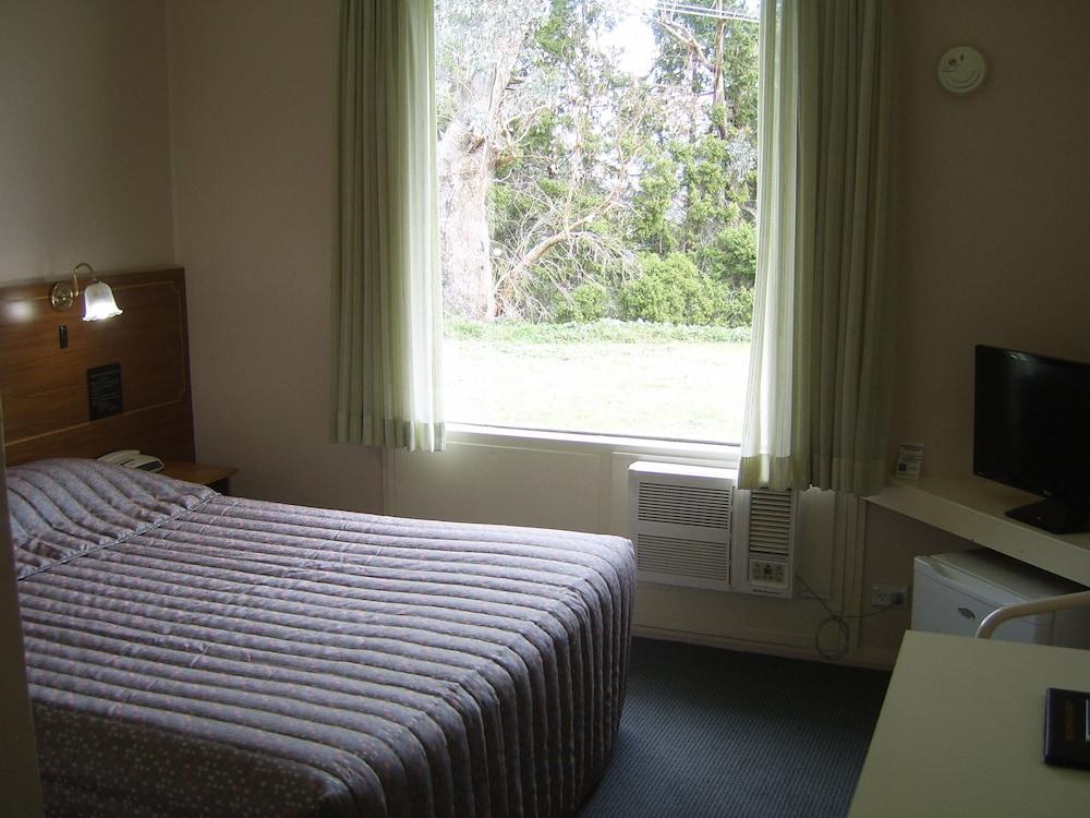 Garden Motor Inn Gundagai Kültér fotó